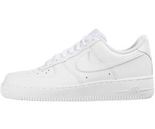 Carica l&#39;immagine nel visualizzatore di Gallery, NIKE AIR FORCE 1
